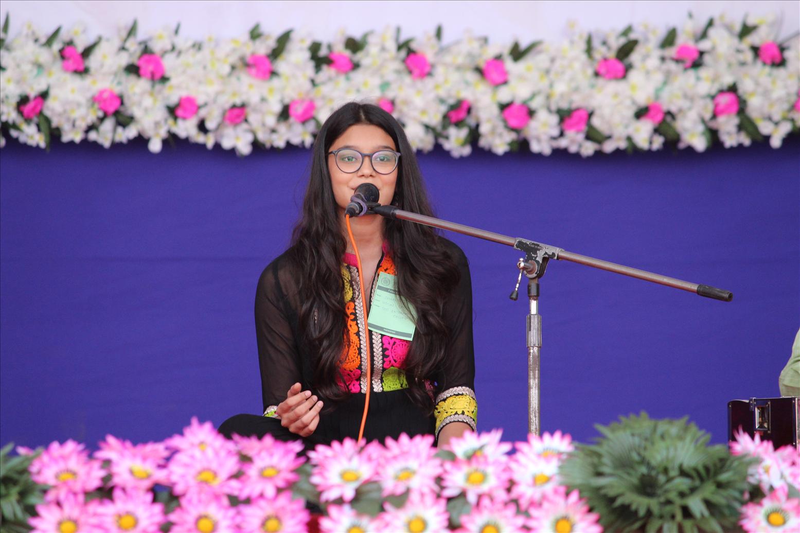 Reet Shah (FYBCOM) secured the 2nd rank in Light Vocal Music in 46th Youth Festival of VNSGU