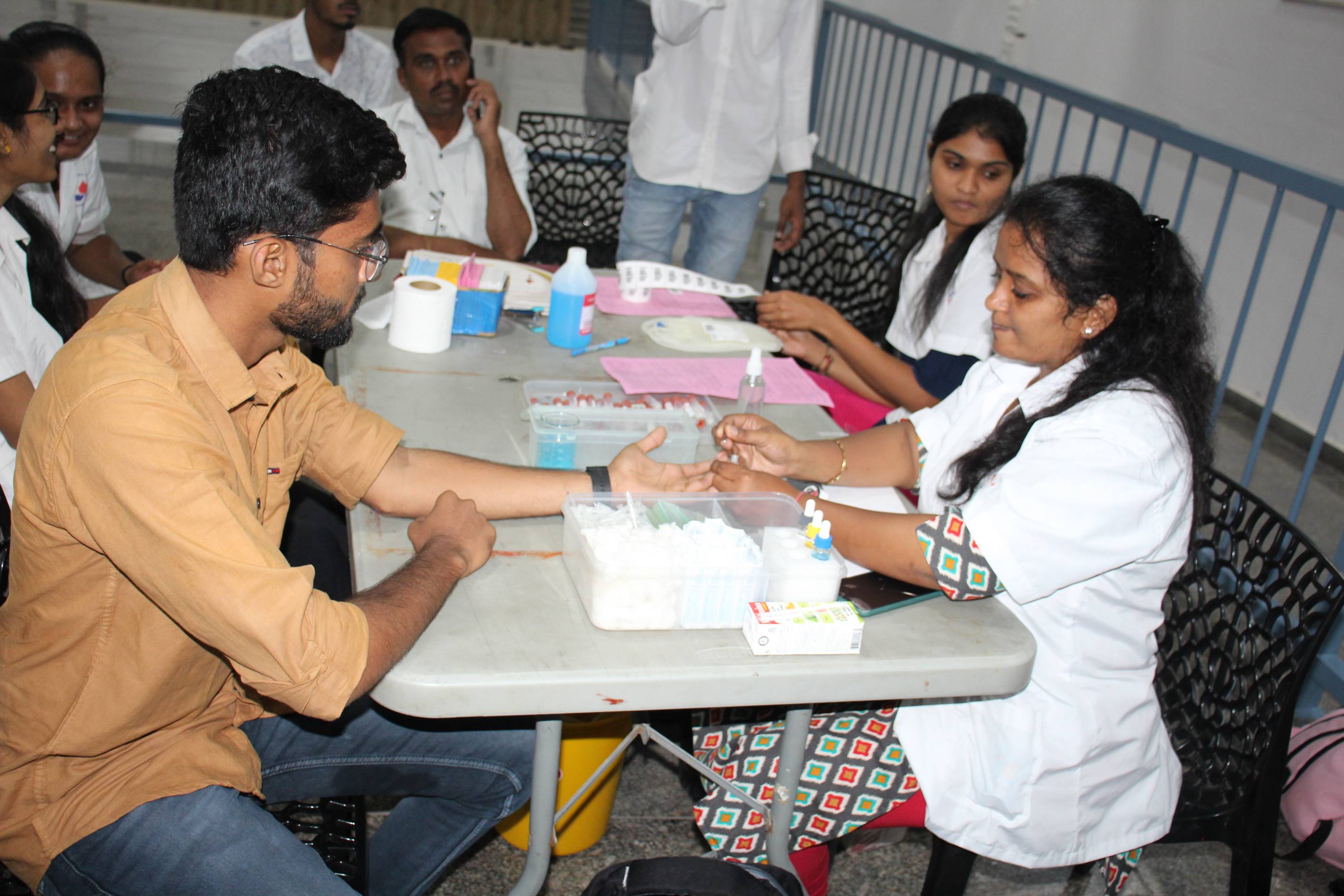 Blood Donation Camp & Visit to Bhartimaiya Oldage Home